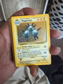 Magneton - Base Set - 9/102 - WOTC - Unlimited - Holo Rare - Pokemon TCG - NM+ - Image 1