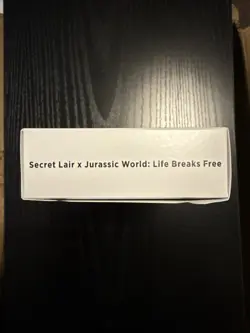 MTG Secret Lair Jurassic World Life Breaks Free Non-Foil Edition - Image 3