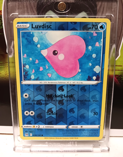 Luvdisc Reverse Holo - 038/196 - Lost Origin Pokemon 2022 NM - Image 1