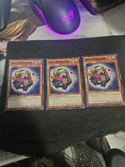 X3 Dark Resonator - SDCK-EN004 - Common 1st Edition - Yugioh - Image 1