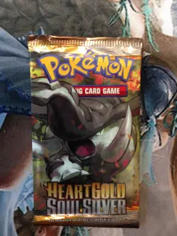Pokemon HGSS "HeartGold & SoulSilver" 10-Card Sealed Booster Pack (Donphan) X1 - Image 1