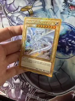 (YCL) Yugioh! Blue-Eyes White Dragon MVP1-ENGV4 Gold Secret Rare Limited Ed VLP - Image 2