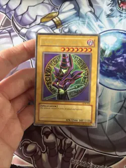 (YCL) Yugioh Dark Magician LOB-005 Ultra Unlimited LP - Image 5