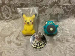 Pokemon TCG Bellibolt Eraser & Squishy Pikachu Collectible Set W/ Coin - Image 3