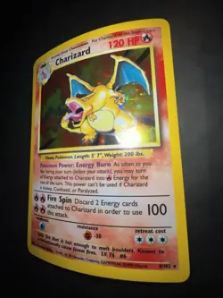 Pokemon TCG Charizard Holo Unlimited Rare Card 4/102 Wizards WOTC 1999 Base Set - Image 3