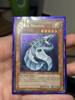 Yugioh Cyber Dragon Ultimate Rare CRV-EN015 1st Edition LP - Image 1