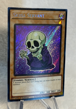 Yugioh Skull Servant BLMM-EN002 Secret Rare 1st Edition - Image 2