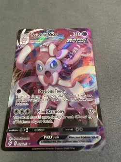 Sylveon VMAX 075/203 ULTRA RARE Evolving Skies HOLO NM Pokemon Card - Image 1