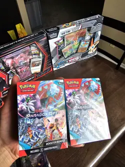 Pokemon Trading Card Game Scarlet & Violet-Paradox Rift Booster Bundle - 60... 820650854125 - Image 1