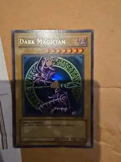 Yugioh Dark Magician SDY-006 Unlimited Ultra Rare - Image 1