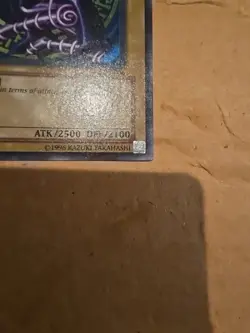 Yugioh Dark Magician SDY-006 Unlimited Ultra Rare - Image 4