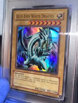 Yugioh Blue-Eyes White Dragon LOB-001 (2002) Vintage Unlimited PSA 9 Mint - Image 4