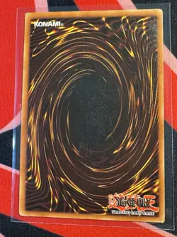 Yugioh - Blue-Eyes White Dragon - SDK-001 - LP - Image 2