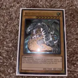 Blue Eyes White Dragon YSKR-EN001 Ultimate Rare 1st Edition Yugioh NM - Image 1