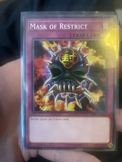 1x MASK OF RESTRICT COMMON SR07-EN040 NEAR MINT YUGIOH - Image 1