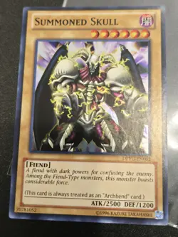 🔥 Yugioh Summoned Skull DPYG-EN002 Vlp-nm - Image 1
