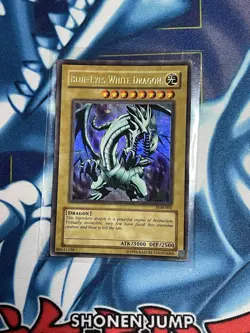 Blue Eyes White Dragon LOB-001 Ultra Rare Vintage Yu-Gi-Oh Card Played HP - Image 1