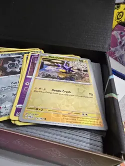 900+ Bulk Holo Pokemon Card Lot , Reverse Holo, - Image 2