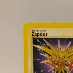 Zapdos 30/62 Rare Fossil Set Non Holo Pokemon Card WOTC Vintage TCG 1999 - Image 2
