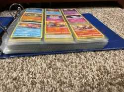 Pokemon Lot binder 250 + Cards - LP-NM Great Starter Collection ! - Image 1