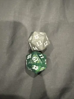 MTG D20 Oversized spindown Dice Zendikar Rising Bundle MTG Green and Gray dice - Image 1