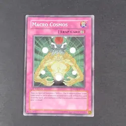 Yugioh TCG - 2x Macro Cosmos - SDDE-EN036 - NM/LP- 1st - Common - Trap - 2008 - Image 2