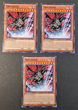 Yugioh TCG - 3x Tragoedia - SR01-EN017 - NM/LP -1st Edition - Common - 2016 - Image 1