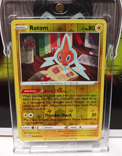 Rotom #034/072 Reverse Holo 2021 Pokemon Shining Fates NM - Image 1