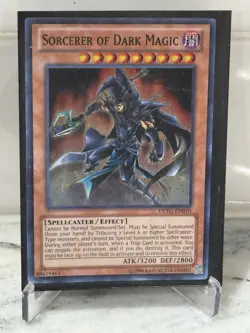 YUGIOH! Sorcerer of Dark Magic DPYG-EN010 Super Rare Unlimited Edition NM - Image 1
