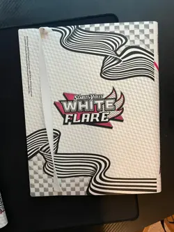Pokemon Black Bolt White Flare Binder * BINDER ONLY* - Image 3