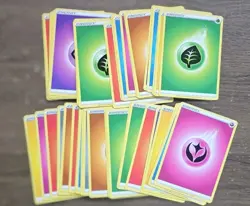 LOT OF 125+ 2021 POKEMON CARDS - Image 3