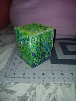 Hand Painted Mtg Deck Box - Slime/Ooze inspired -One Of A Kind Artwork - Image 2