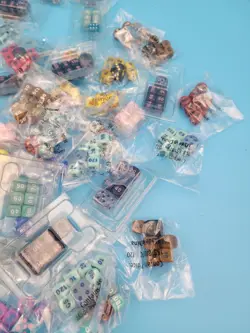 Pokemon Trading Card Game TCG - 50 Sealed Dice Sets - Brand New - Image 3