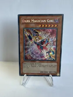 Yugioh Dark Magician Girl CT2-EN004 Limited Edition Secret Rare Holo - LP - Image 1