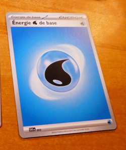 POKEMON FLAMMES OBSIDIENNES CARD CARTE ENERGIE EAU 003 FR SVE OBF JCC NM 2023 - Image 1