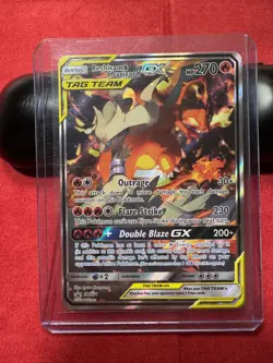 Reshiram & Charizard GX SM201 Pokemon Sun & Moon Promo Ultra Rare Card NM - Image 1