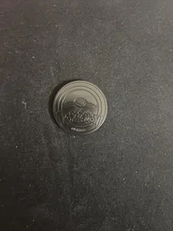 Official POKEMON BLASTOISE COIN HOLO CRACKED ICE BLUE NEAR MINT - Image 2