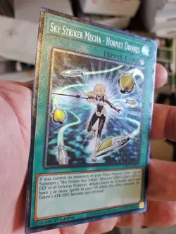 Yugioh - Sky Striker Mecha - Hornet Drones (CR) - JUSH-EN053 - COLLECTOR'S RARE - Image 2