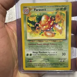 2001 Parasect 35/64 Neo Revelation Pokemon TCG WOTC Vintage Uncommon Card NM/MT - Image 1
