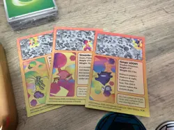 Pokemon TCG Scarlet & Violet 151 Set: 8 Mini Tin With Artworks & Coins + 1 Pack - Image 4