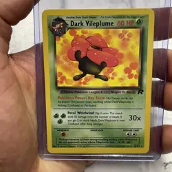 Pokemon TCG - Team Rocket! Dark Vileplume Regular Rare Non Holo 30/82 NM Card - Image 1