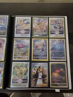 Pokemon Crown Zenith Lot of 18 Cards and  a  Binder of holo and reverse holos - Image 3