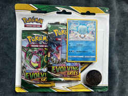 Pokemon TCG Sword & Shield Evolving Skies 3 Pack Blister + Eiscue Promo Card C - Image 1