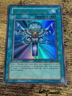Yugioh Monster Reborn LOB-118 Ultra Rare Original MINT - Image 1