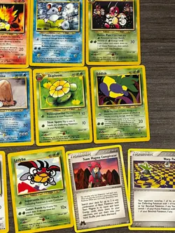 Pokemon Card Lot - Neo Genesis, Hidden Legends & More! Vintage LP/NM - Image 3