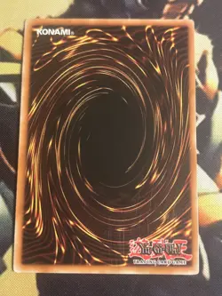 Yugioh: Man-Eater Bug - LOB-EN108 - Super Rare - Unlimited Worldwide Edition LP - Image 2