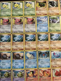 Pokemon TCG 45 Card Lot - Ex Unseen Forces Common Uncommon MP - Image 2