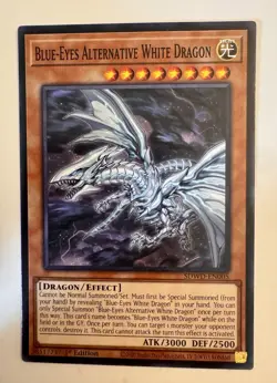 Blue-Eyes Alternative White Dragon #SDWD-EN005 Yugioh 1st Edition - Image 1