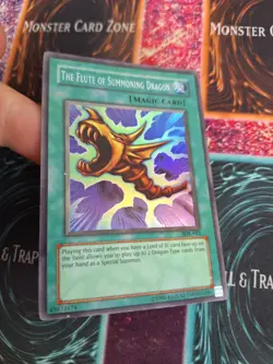 Yugioh The Flute of Summoning Dragon SDK-042 Super Rare Unlimited MP - Image 2