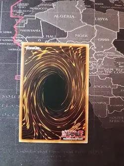 Yugioh Dark Magician YSYR-EN001 Ultimate Rare 1st Edition - Image 2